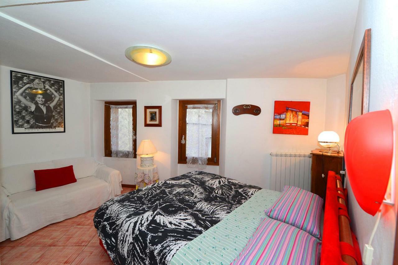 La Casa Del Cuore Temù Buitenkant foto