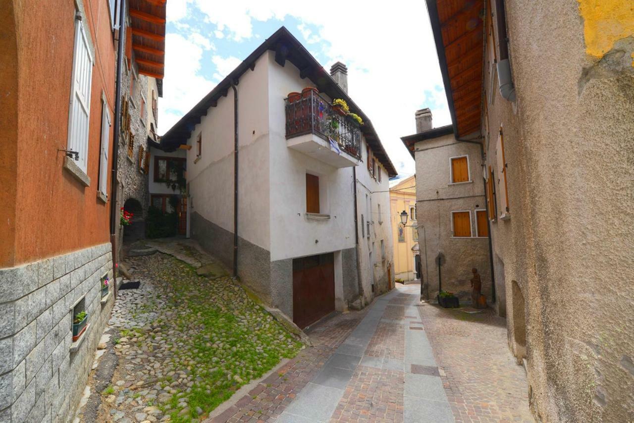 La Casa Del Cuore Temù Buitenkant foto